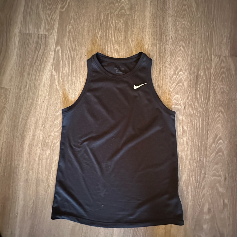 Nike tee S